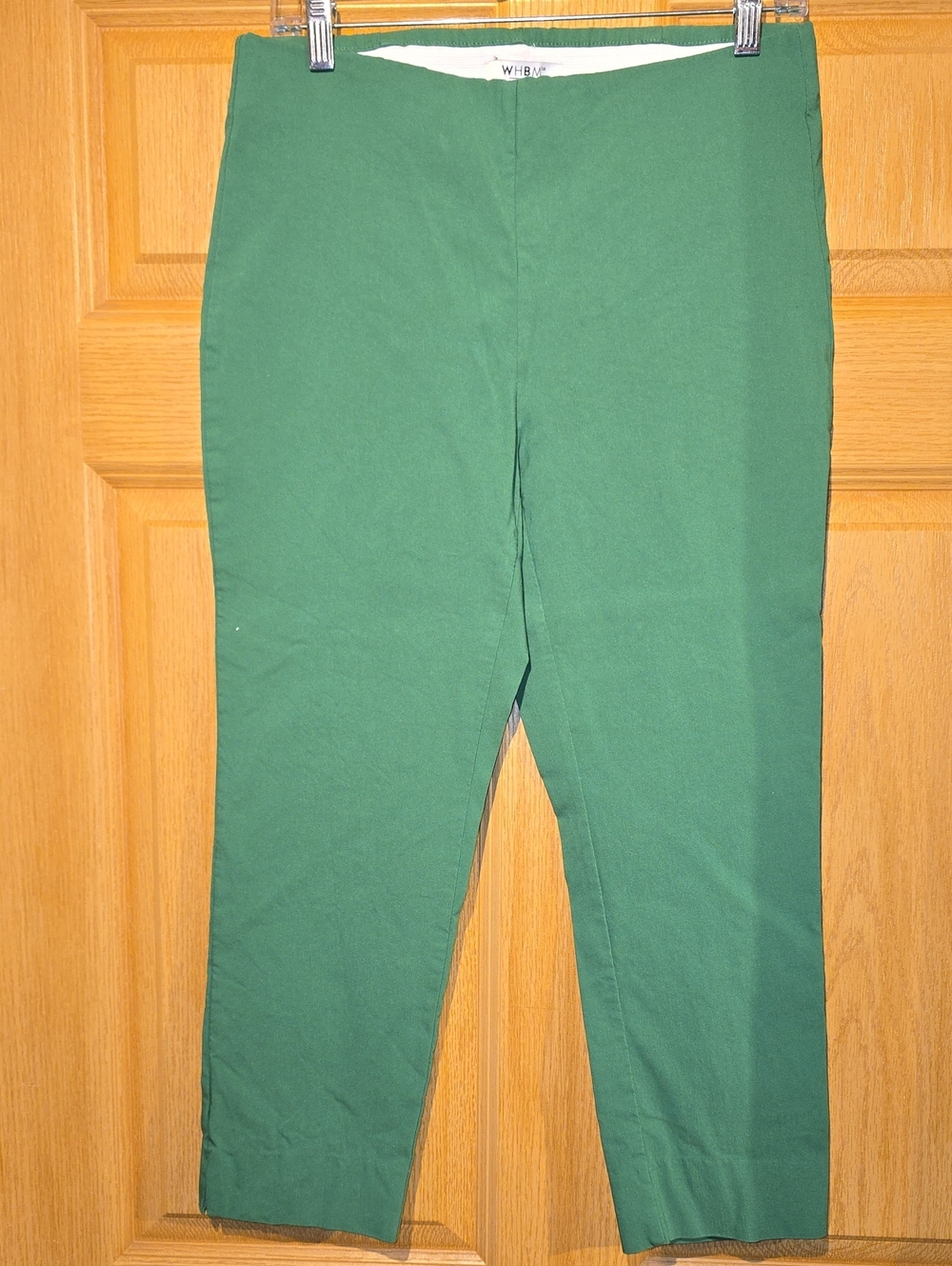 White House Black Market Green Cropped Pants
